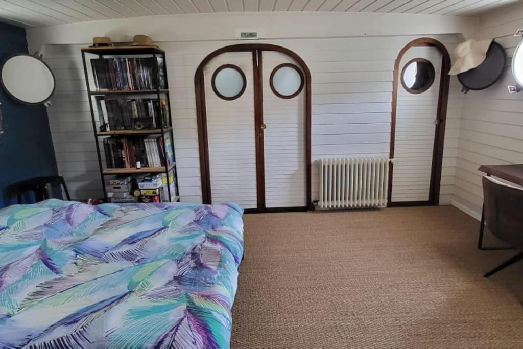 Appartement Dans Peniche Atypique Et Idyllique A Confluence Lyon Bagian luar foto